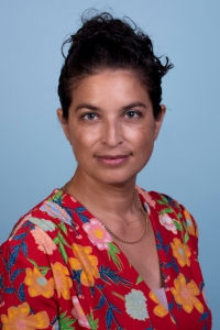 Adi Avivi, PsyD Profile Headshot