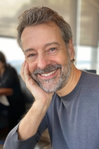 Justin Richardson, MD Profile Headshot