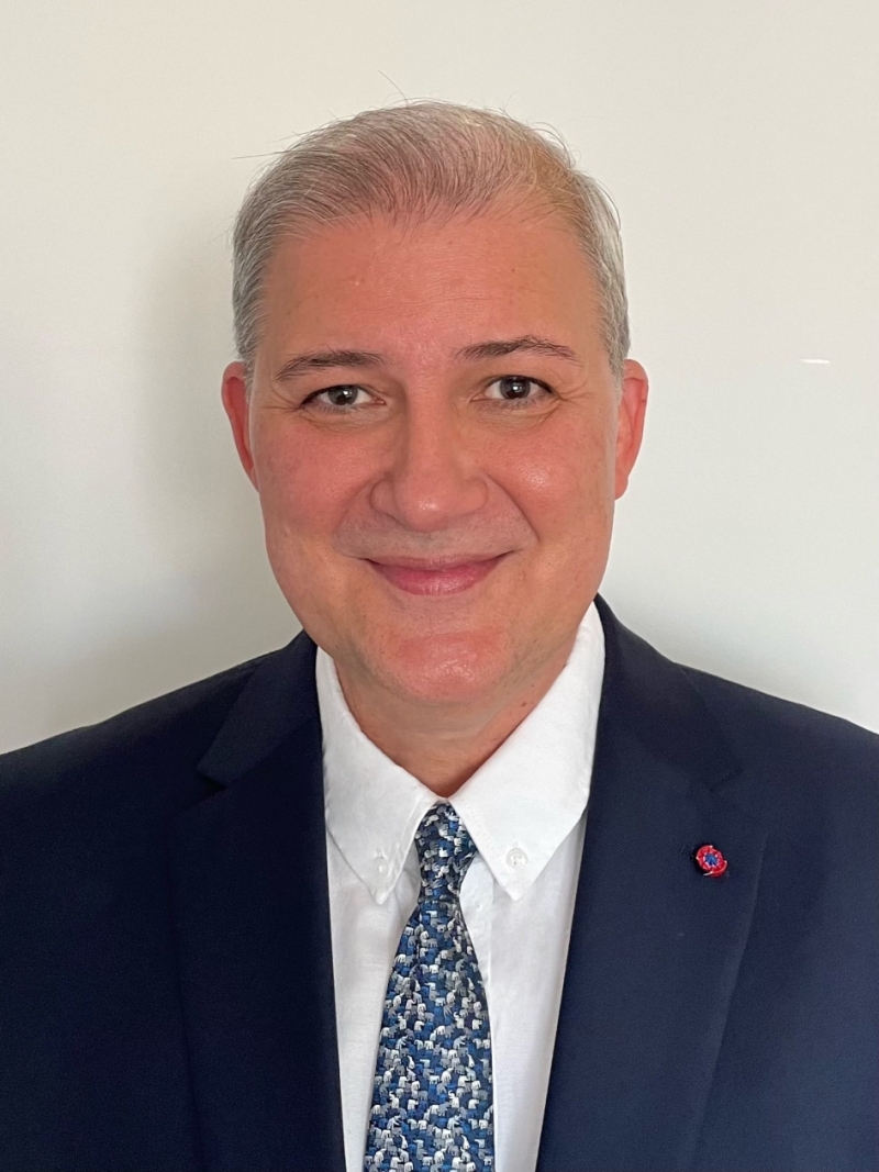 Dr. César A Alfonso